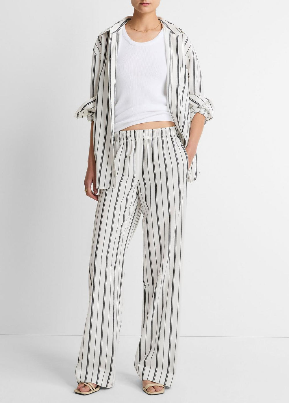 Resort Stripe Pull-On Pant in Wide Leg - WHITE/BLACK