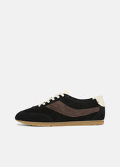 LA Suede & Leather Runner Sneaker in Sneakers - BLACK/DARK MOCHA