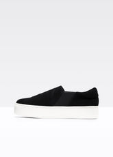 Suede Warren Sneaker in Sneakers - BLACK