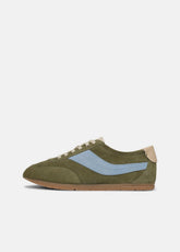 LA Suede & Leather Runner Sneaker in Sneakers - LODEN GREEN/GLACIAL BLUE