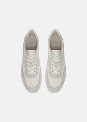 LA Leather & Suede Runner Sneaker in Sneakers - HORCHATA/PEBBLE WHITE