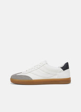 Oasis Leather Sneaker in Sneakers - CHALK WHITE
