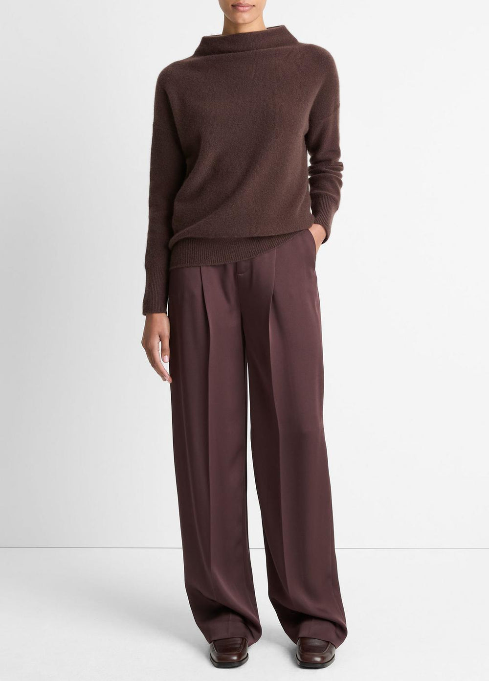 Plush Cashmere Funnel-Neck Sweater in Turtleneck - TRUFFLE