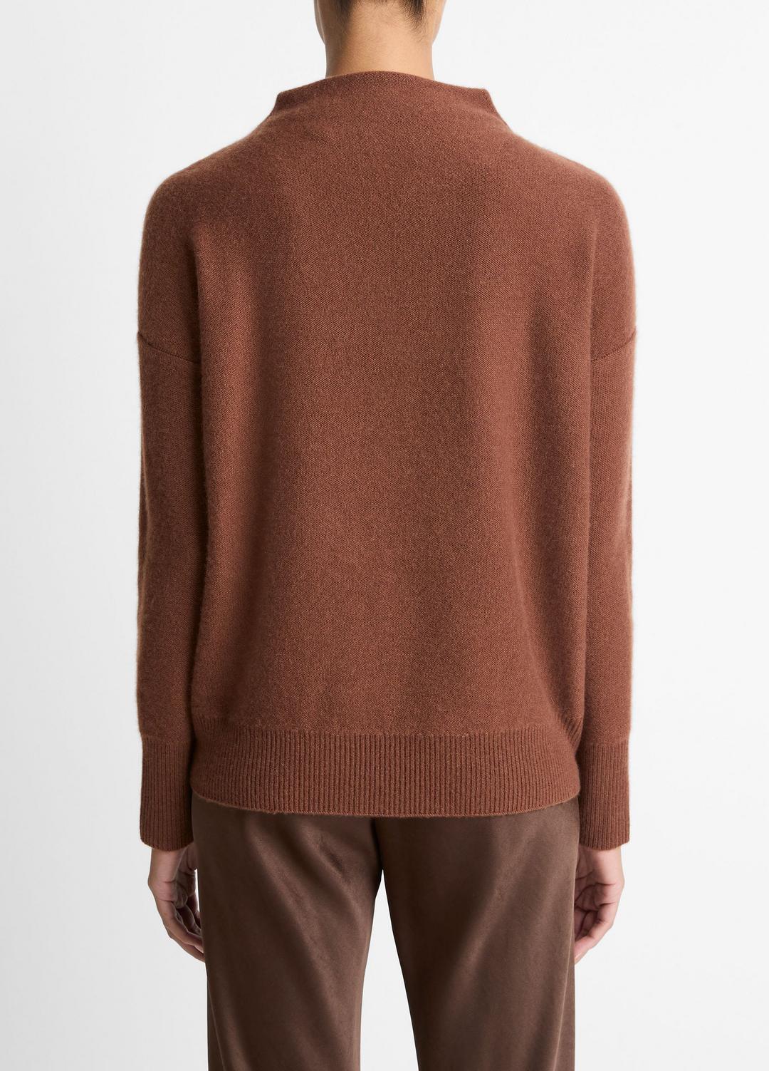 Plush Cashmere Funnel-Neck Sweater in Turtleneck - CACAO