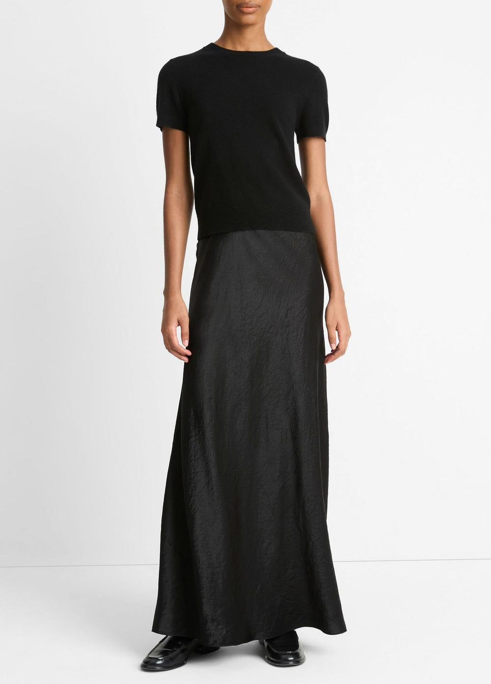 Wool & Cashmere-Blend Short-Sleeve Sweater in Crew Neck - BLACK