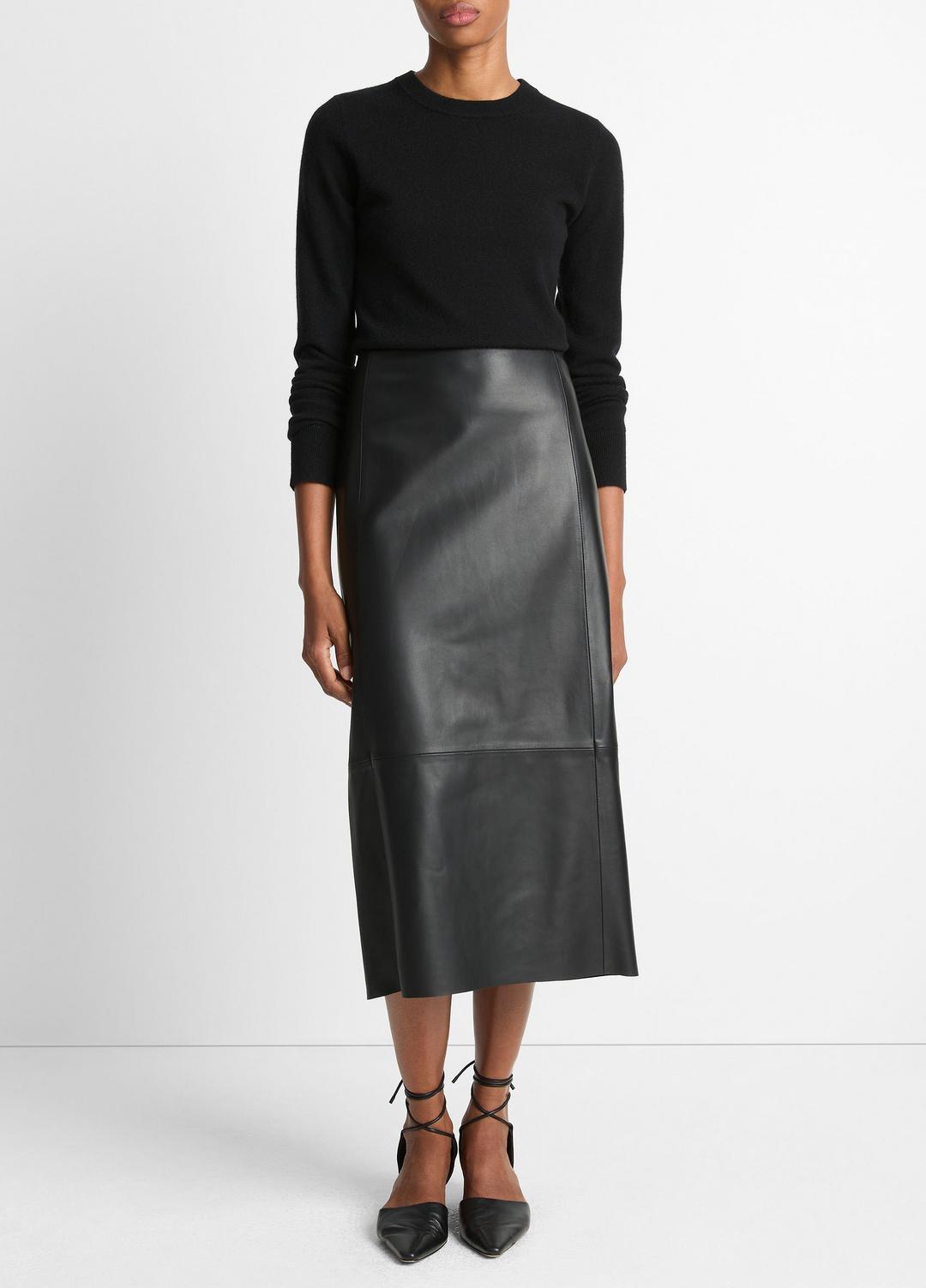 Cashmere Crew Neck Sweater in Crew Neck - BLACK