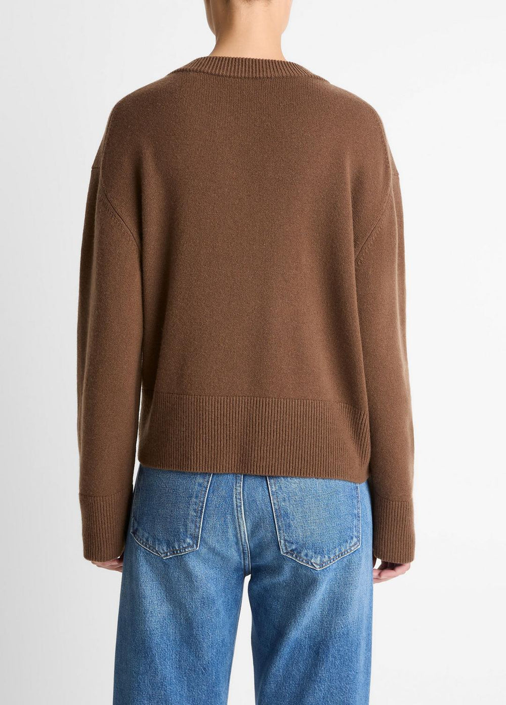 Wool-Cashmere V-Neck Sweater in V-Neck - HAZELNUT
