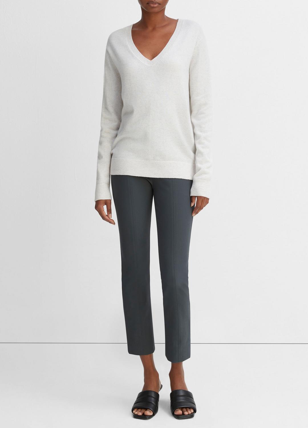 Cashmere Weekend V-Neck Sweater in V-Neck - HEATHER WHITE