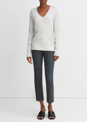 Cashmere Weekend V-Neck Sweater in V-Neck - HEATHER WHITE
