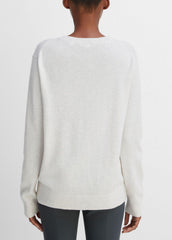 Cashmere Weekend V-Neck Sweater in V-Neck - HEATHER WHITE