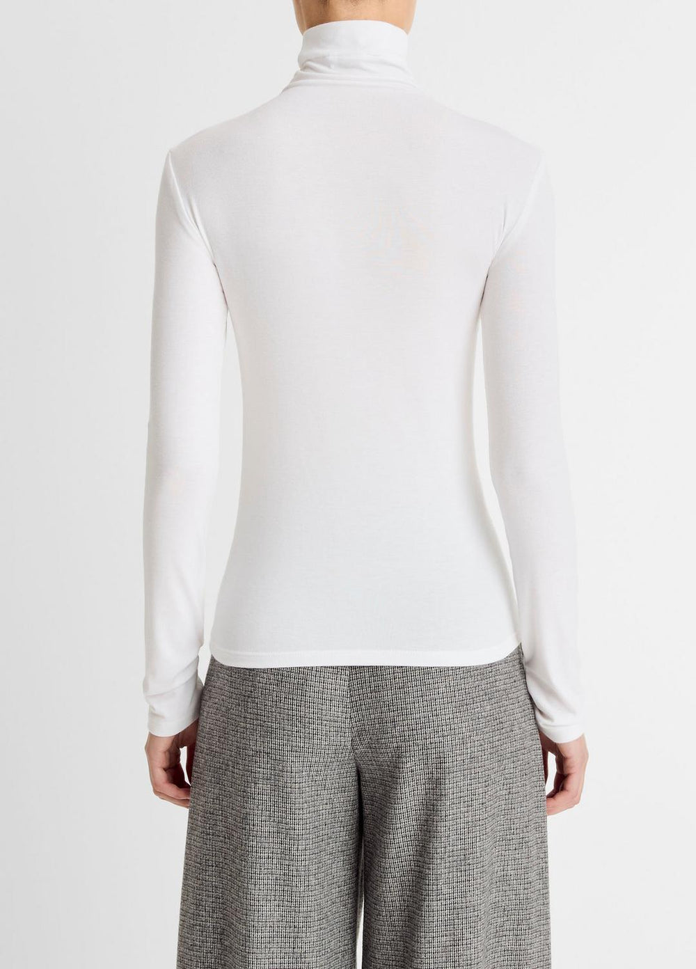 Essential Long-Sleeve Turtleneck Top in Long Sleeve - OFF WHITE