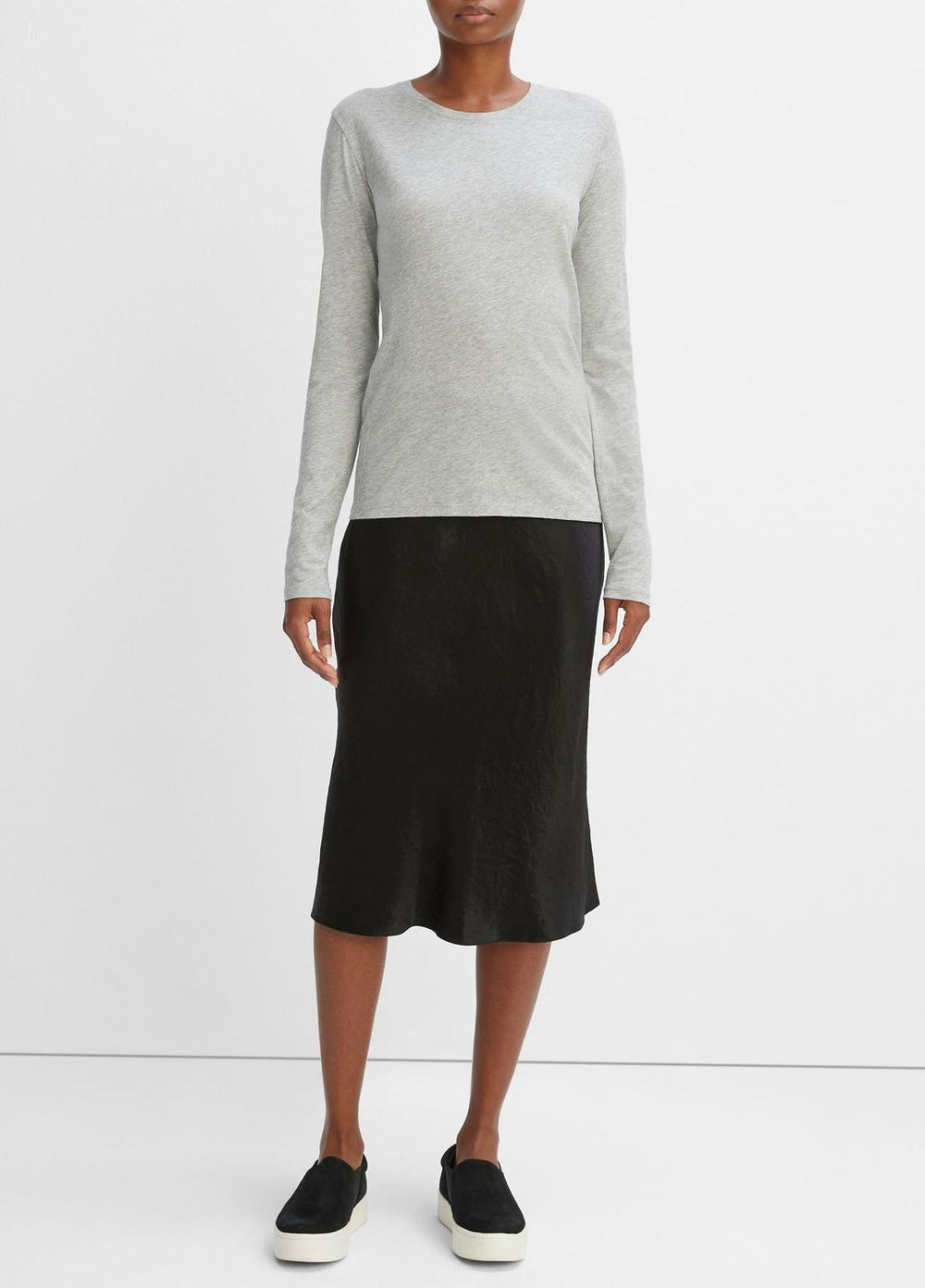 Essential Long Sleeve Crew Neck T-Shirt in Long Sleeve - HEATHER GREY