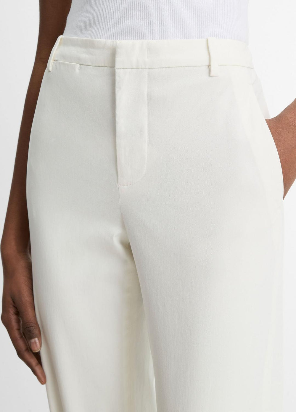Avery Mid-Rise Italian Stretch-Cotton Chino Pant in Trousers - OFF WHITE