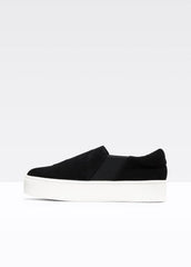 Suede Warren Sneaker in Sneakers - BLACK