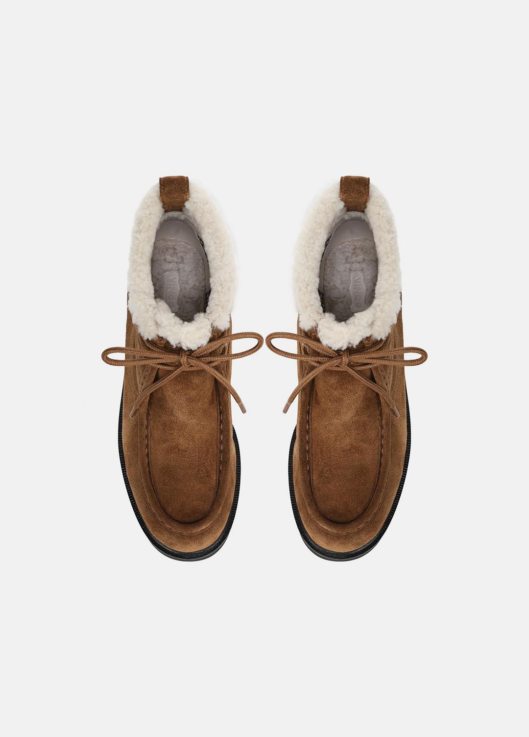 Sierra Lug-Sole Boot in Boots - ELMWOOD