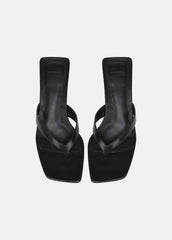 San Juan Leather Heeled Thong Sandal in Heels - BLACK