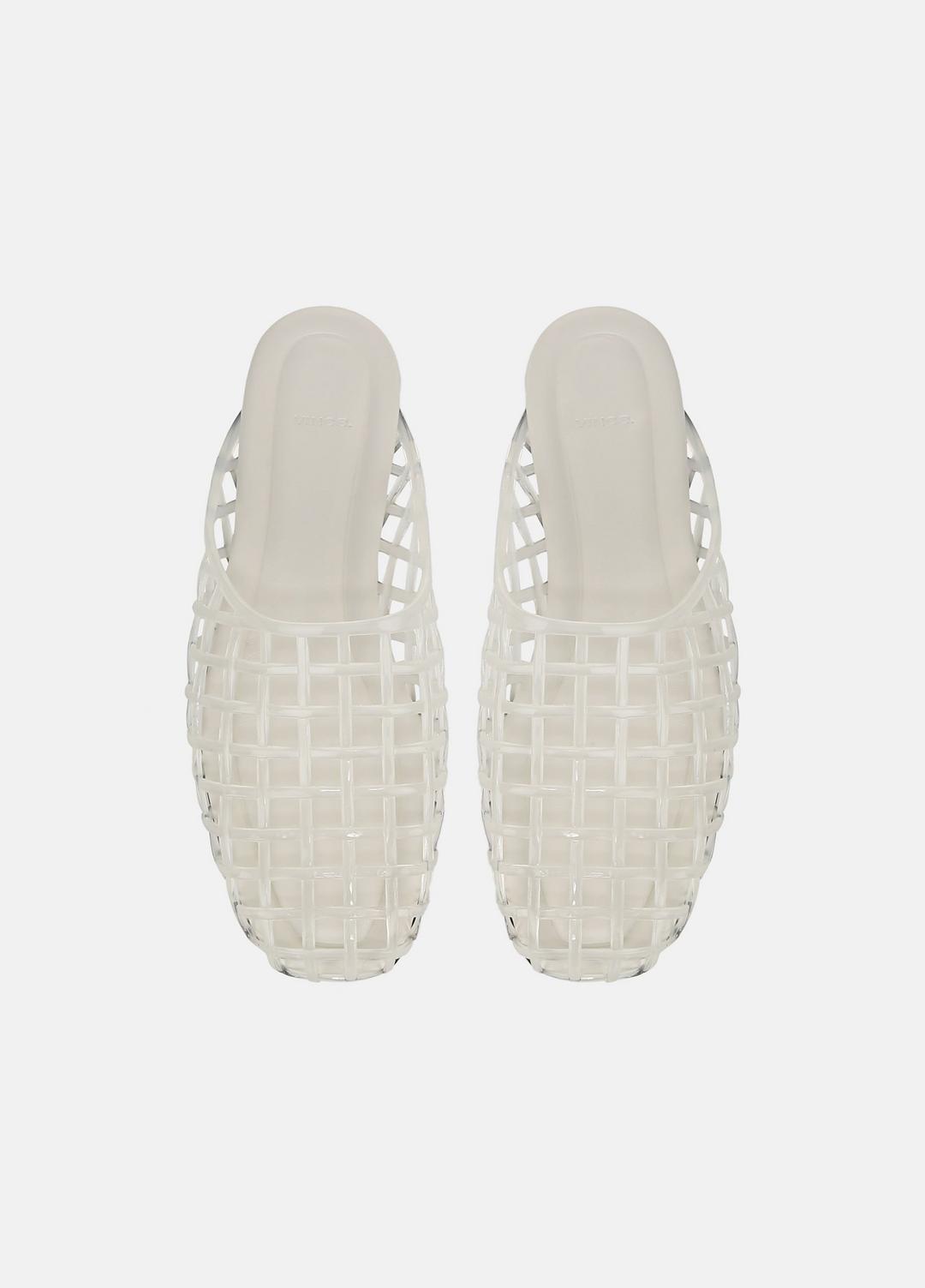 Barcelona Jelly Sandal in Sandals - CLEAR