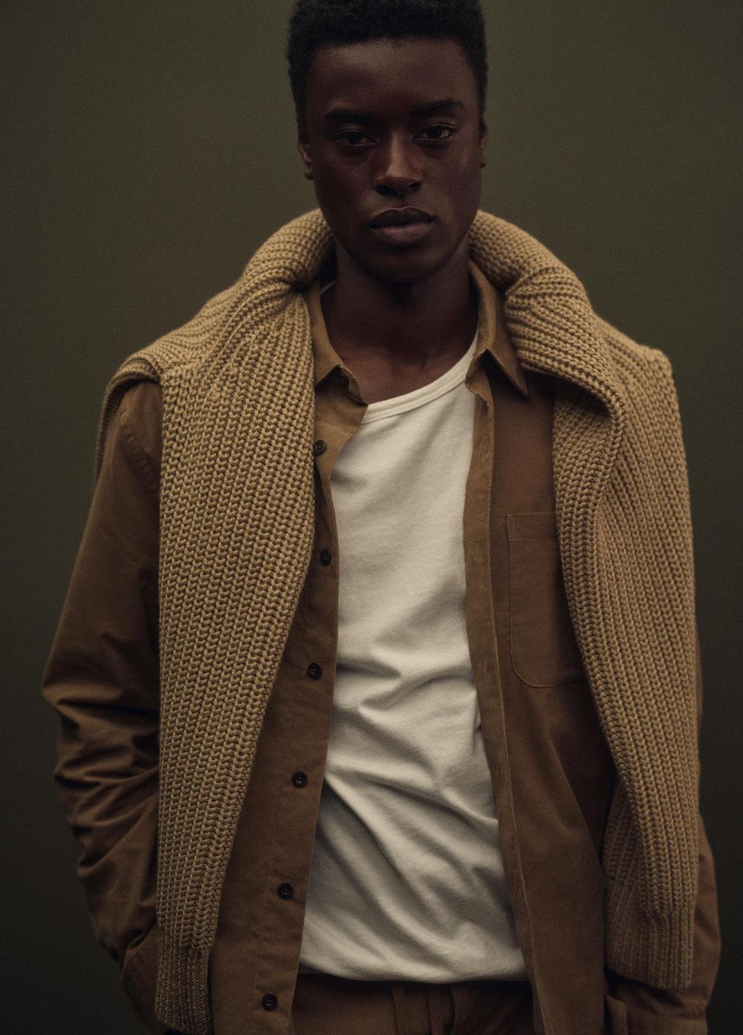 Utility Shaker Merino Wool Sweater in Crew Neck - HEATHER RIVER SAND