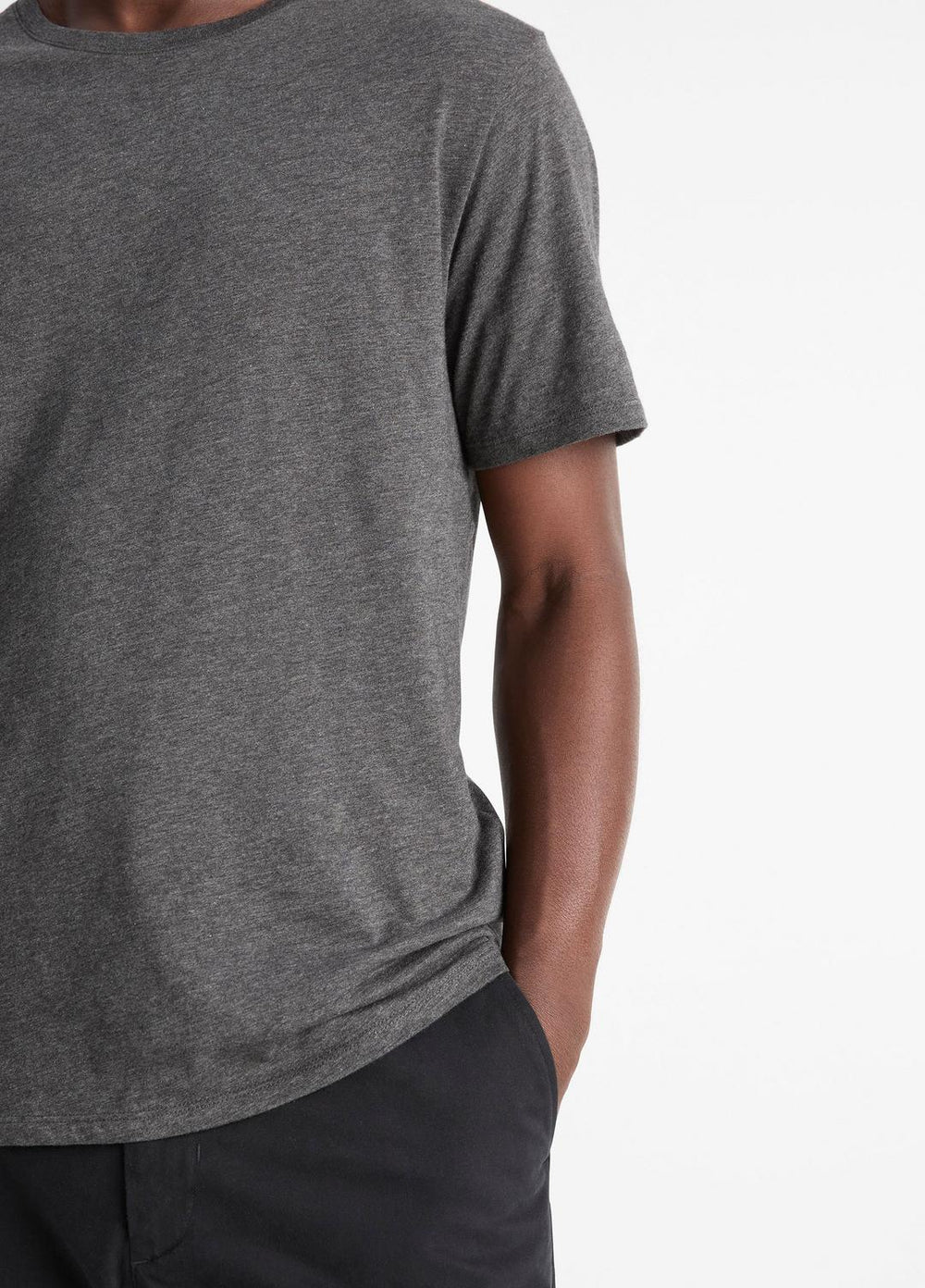 Pima Cotton Crew Neck T-Shirt in Short Sleeve - HEATHER CARBON