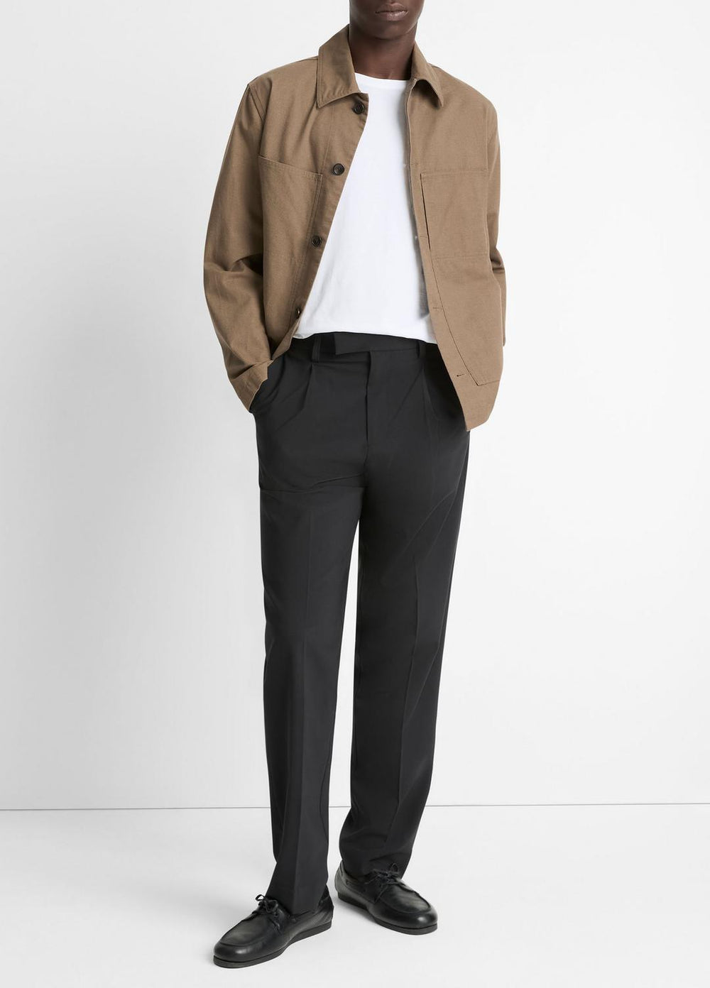 Louie Relaxed Pleated Trouser in Trousers - BLACK